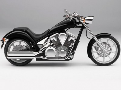 20-49-22-honda-vt-1300-cx_pf_8675158.jpg (60.4 KiB) Visto 3253 veces 20-49-22-honda-vt-1300-cx_pf_8675158.jpg